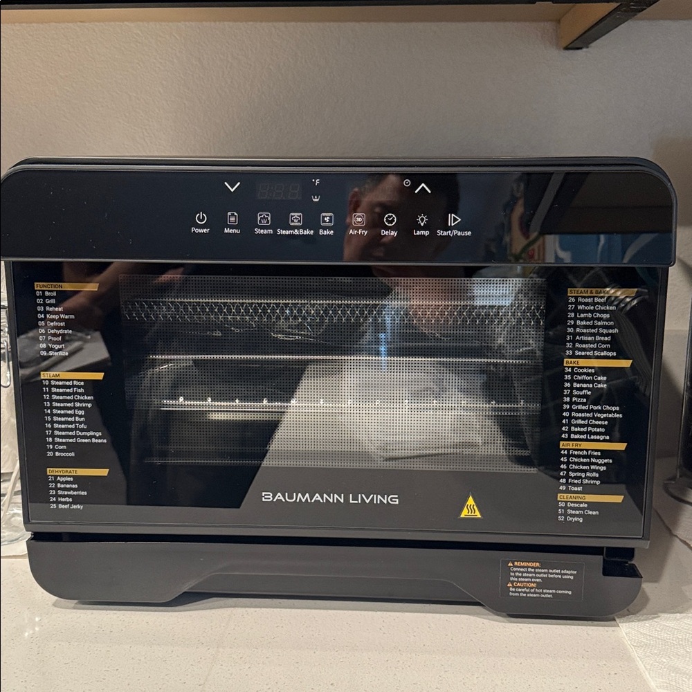 Baumann Living Black Convection Oven